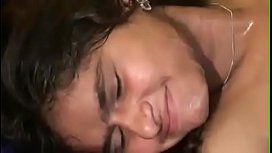 Irmão comendo irmã a força com goza no rosto