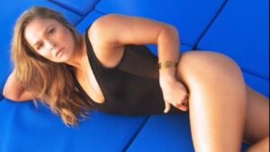 ronda rousey nua em imagens pelada